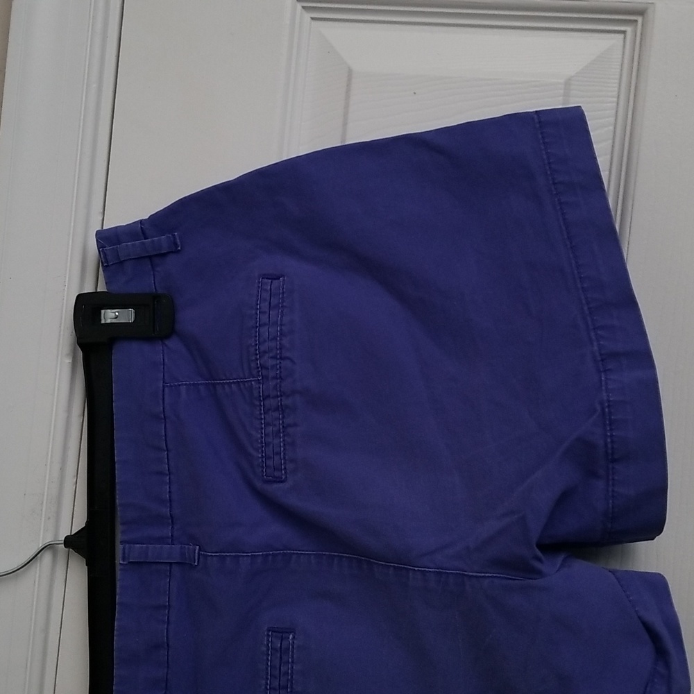 Old Navy Everyday Shorts - Picture 8 of 13
